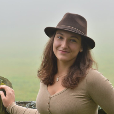 Anna_Brabec_400x400px Anna_Brabec_400x400px